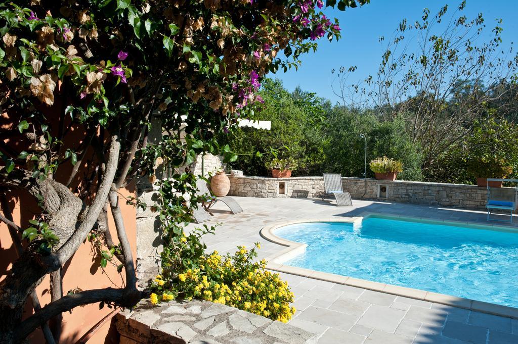 Kiparissi Villa Kourtaiika ภายนอก รูปภาพ